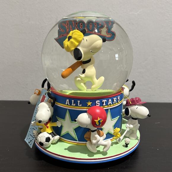 Westland Peanuts Collection Snoopy All Stars Globe Musical #8281 WORKS **READ - Picture 1 of 9